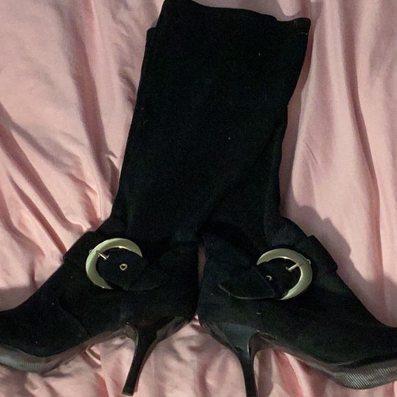 Guess women’s size 9 high heel boots - Picture 2 of 4